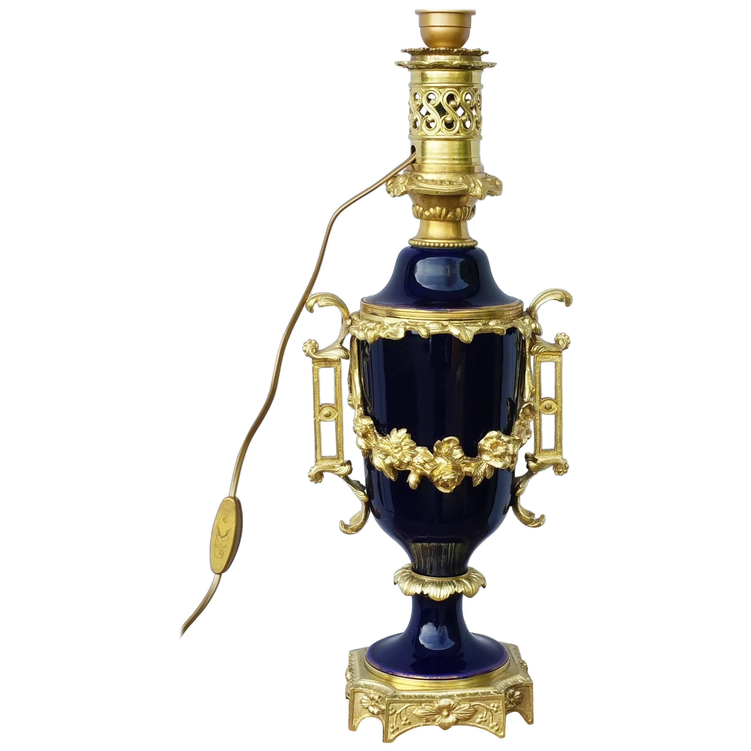 Sèvres Porcelain and Gilt Bronze Napoleon III Tall Table Lamp, France, 1880