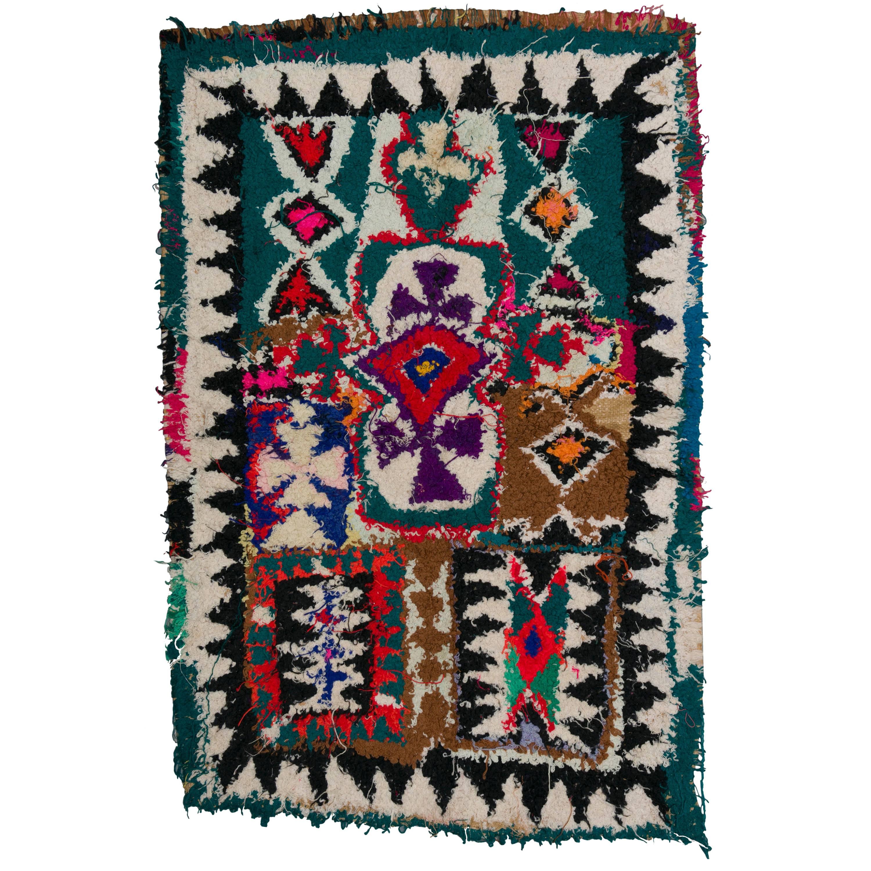 Rectangular Handmade Tapestry from Berber Women with Geometric Patterns For Sale