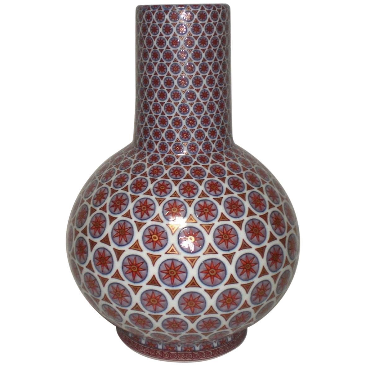 Contemporary Japanese Red Decorative Porcelain Vase by Master Artist (1931-2009)