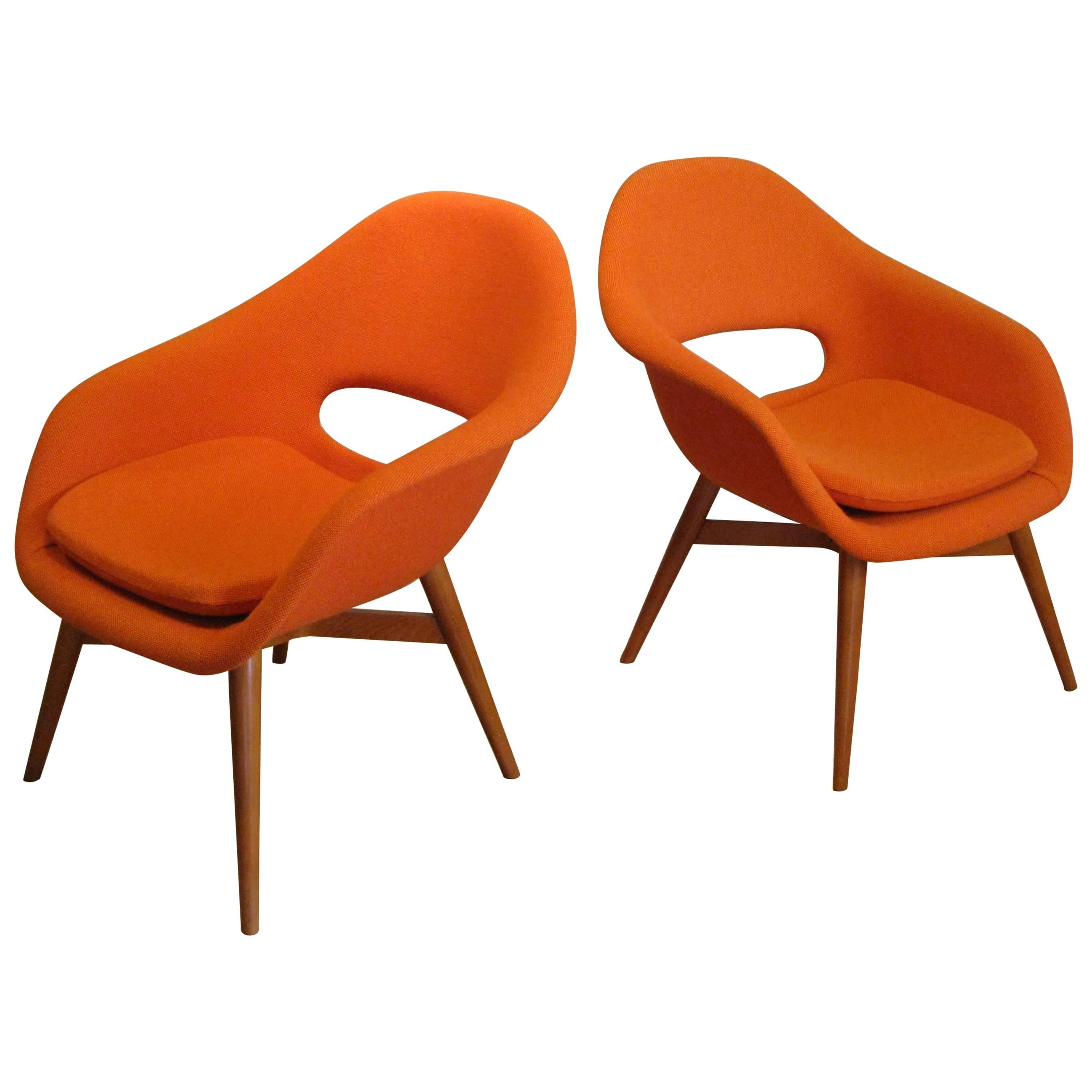 Pair of 1960s Lounge Chairs by Miroslav Navratil
