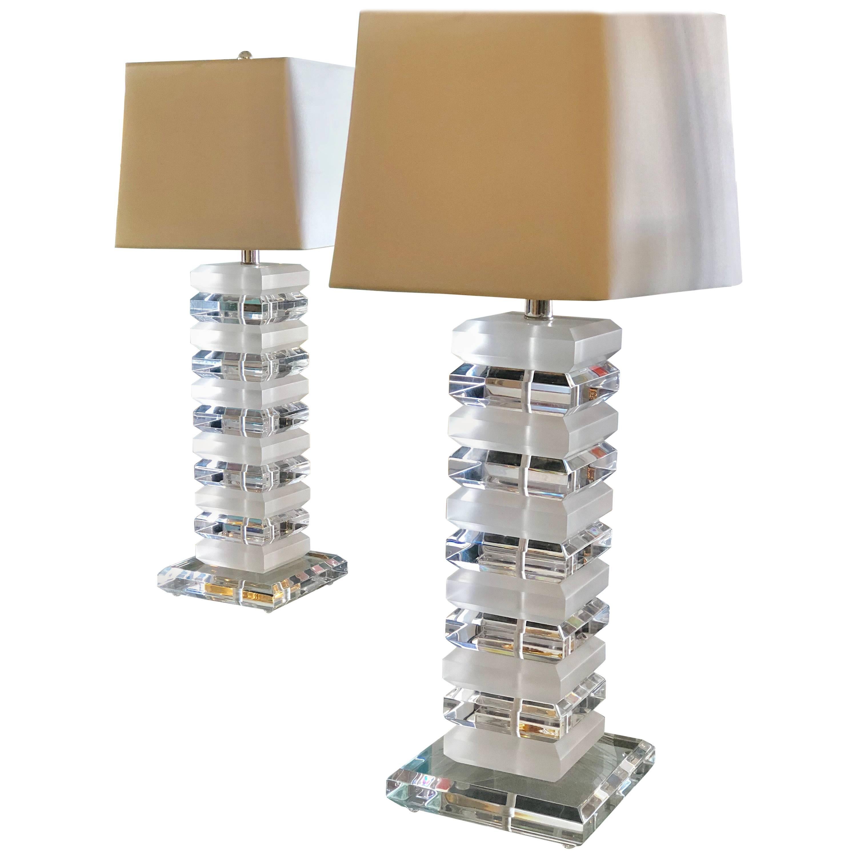Pair of Mid Century Modernist Stackable 1970s Tall Lucite Table Lamps For Sale