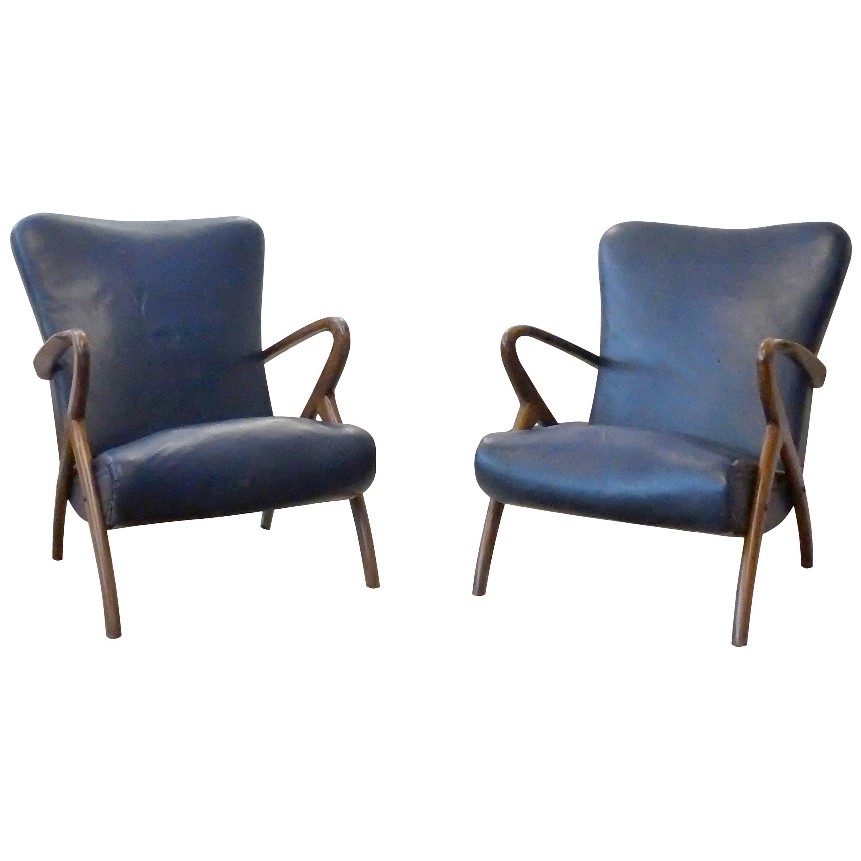 Guglielmo Ulrich , Pair of Italian Armchairs in Blue Leather and Wood, 1950s