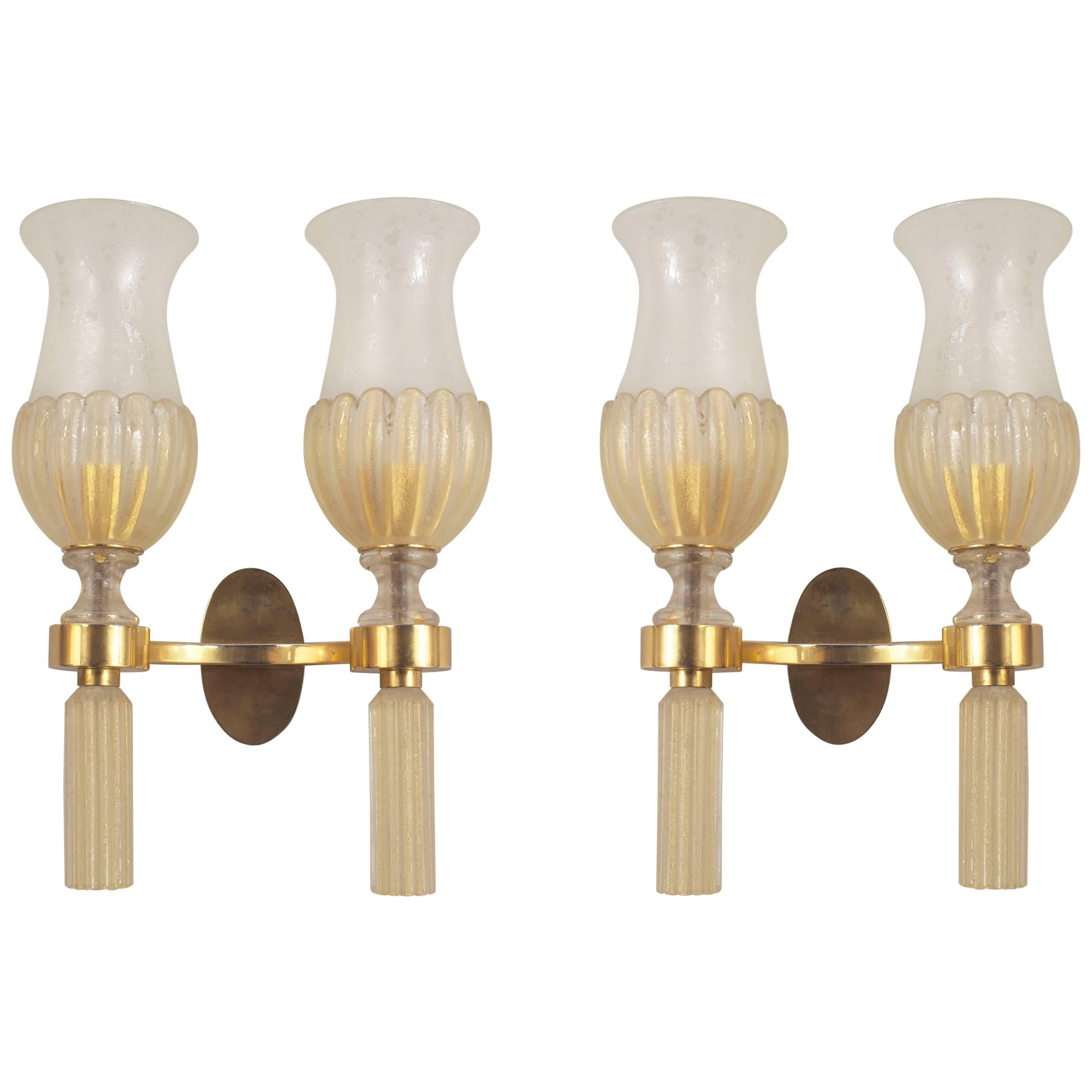 Pair of Italian Mid-Century Venetian Murano Gold Dusted Glass Wall Sconces For Sale