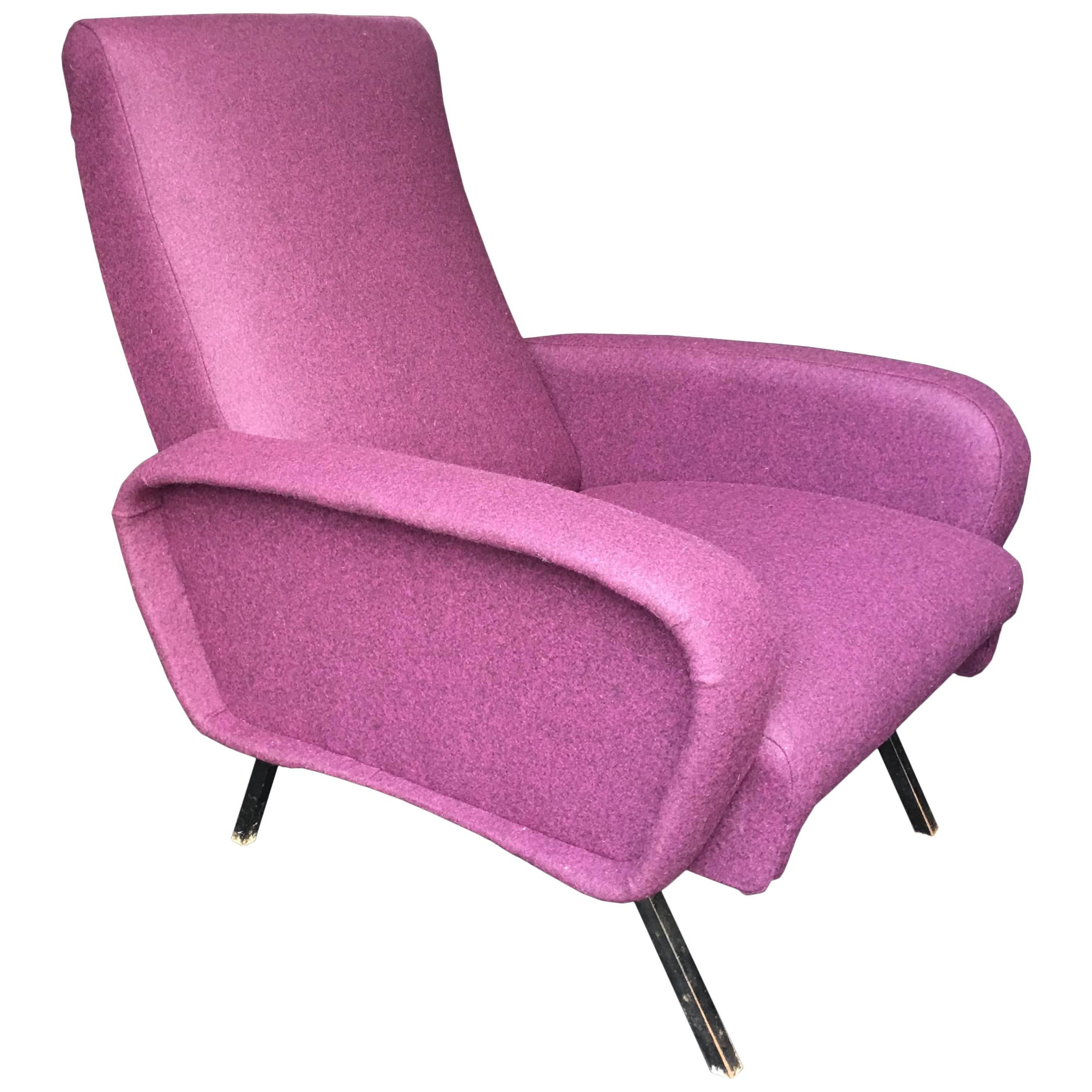Reclining Purple Wool Fabric Lounge Chair in the Manner of Marco Zanuso