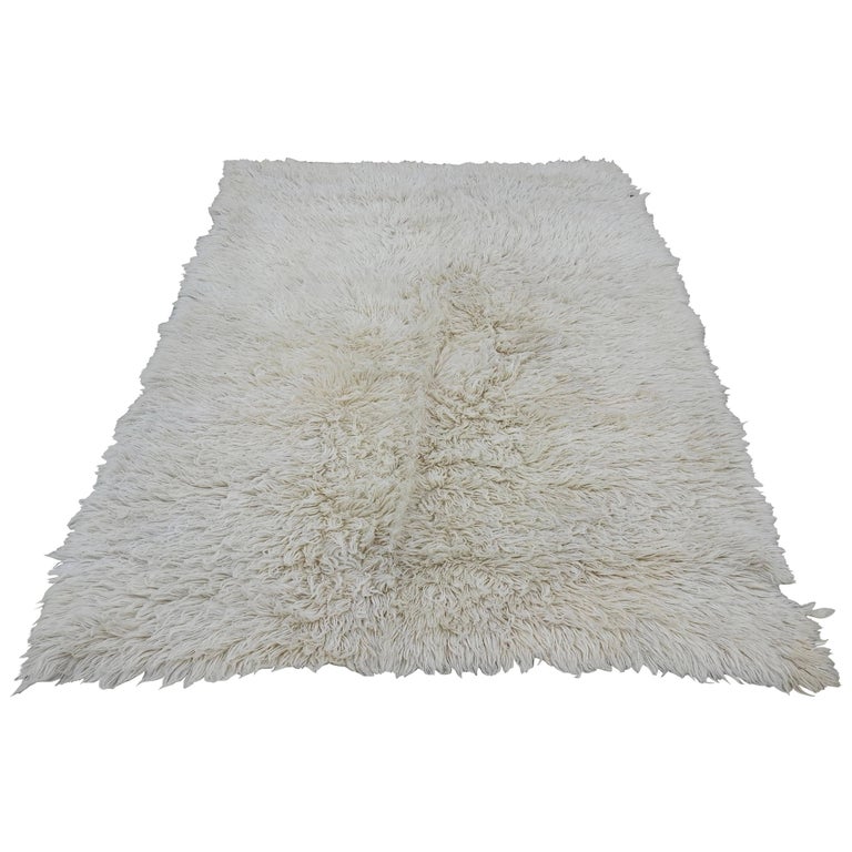 Midcentury Turkish Flokati Natural Undyed Wool Rug For Sale at 1stdibs