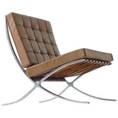 Early Barcelona Lounge Chair by Mies van der Rohe for Knoll International, 1960s