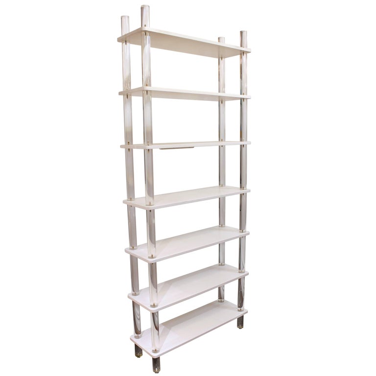 Hollywood Regency Lucite and White Lacquered Wood Etagere For Sale at 1stDibs
