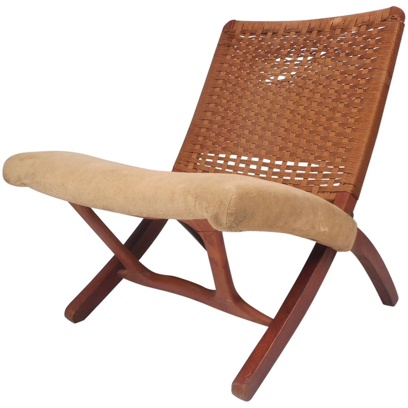 Mid-Century Modern Hans Wegner Style Folding Rope Chair