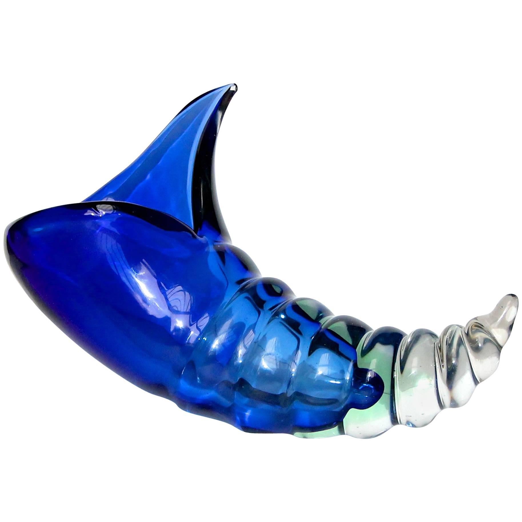 Grand bol de centre de table Seguso en forme de conque bleue en forme de coquillage de Murano