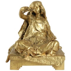 Bronze von Louis Ernest Barrias, sitzendes kleines Mädchen