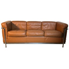 Le Corbusier Cassina LC2 Dreisitziges Sofa