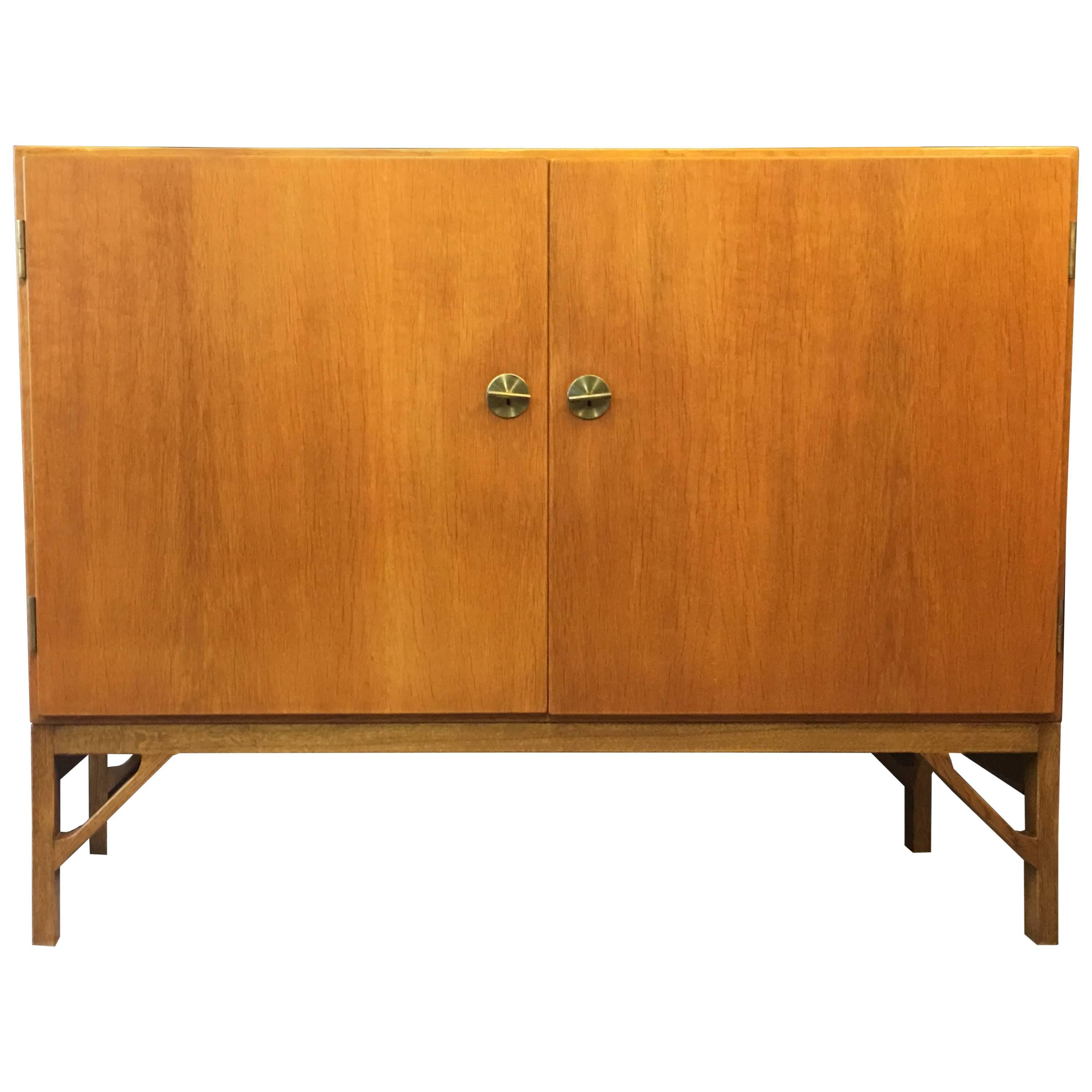 Two-Door Oak Cabinet with Adjustable Slides by Børge Mogensen for C.M. Madsen