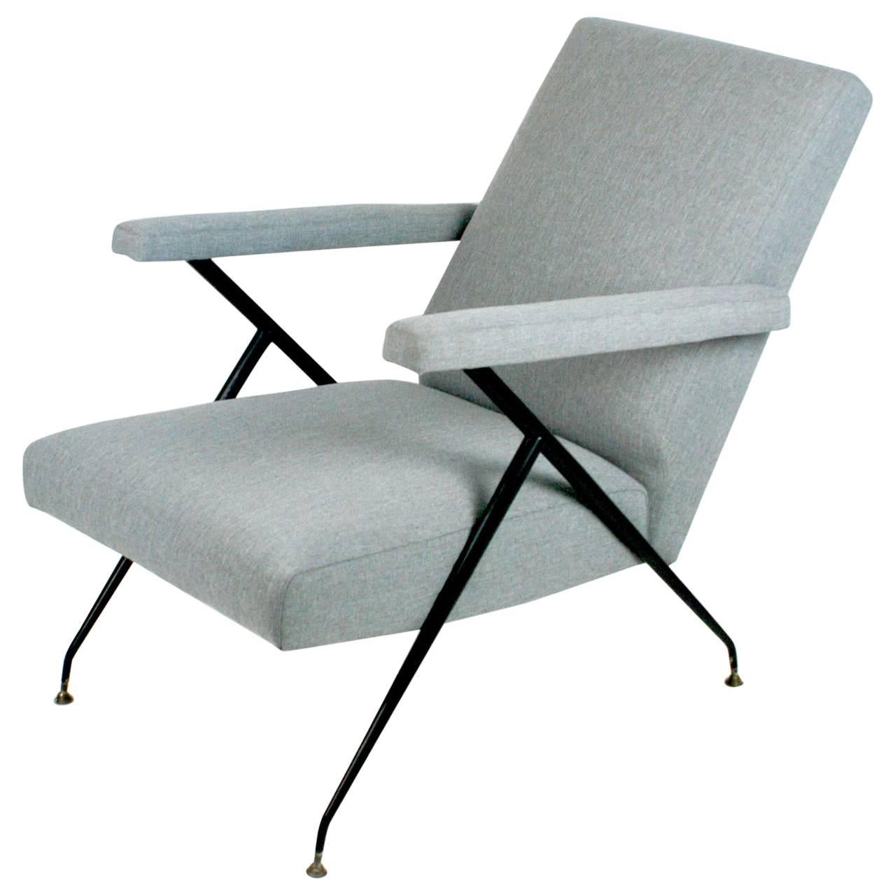 Light Grey Italian Midcentury Reclinable Lounge Chair in the Style of Ico Parisi