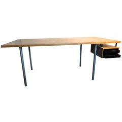 Raro escritorio Poul Kjaerholm