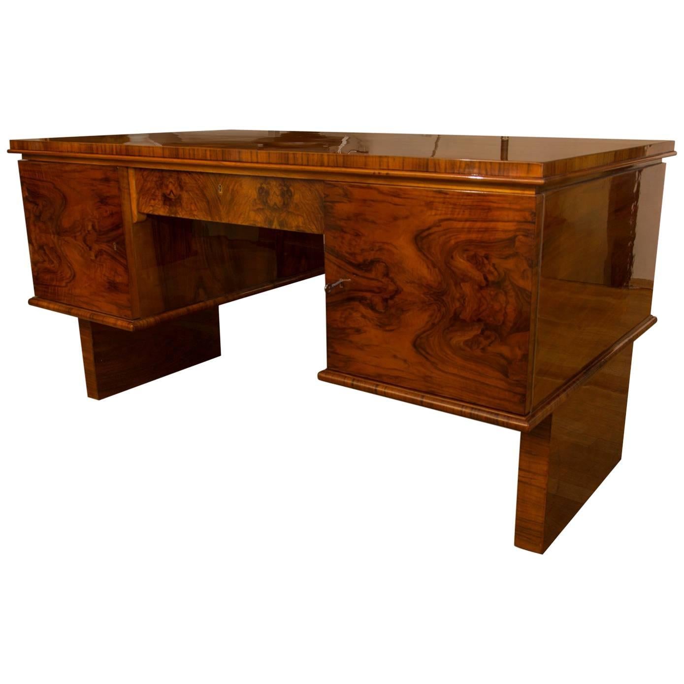 Functionalist Writing Desk in Walnut, 1930s, Bohemia