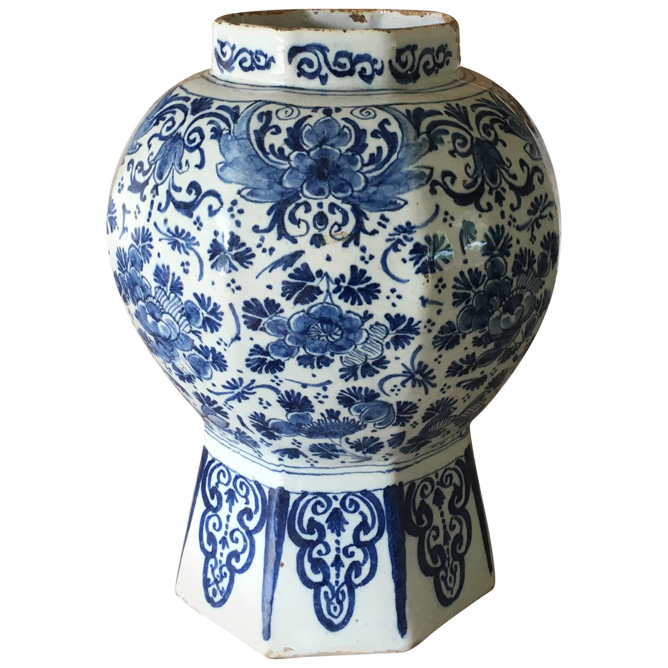 18th Century Dutch Delft Vase For Sale