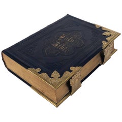Große schottische Bibel mit Klammern aus dem 19