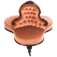 19th Century Victorian Mahogany Loveseat Conversation Settee