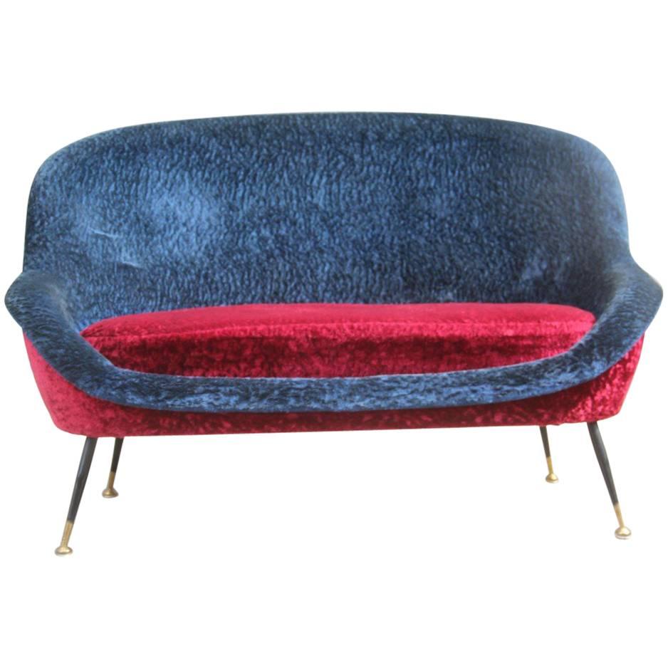 Mid-Century Modern Italian Sofa 1950s Design Minotti Gigi Radice Blu Red Color 