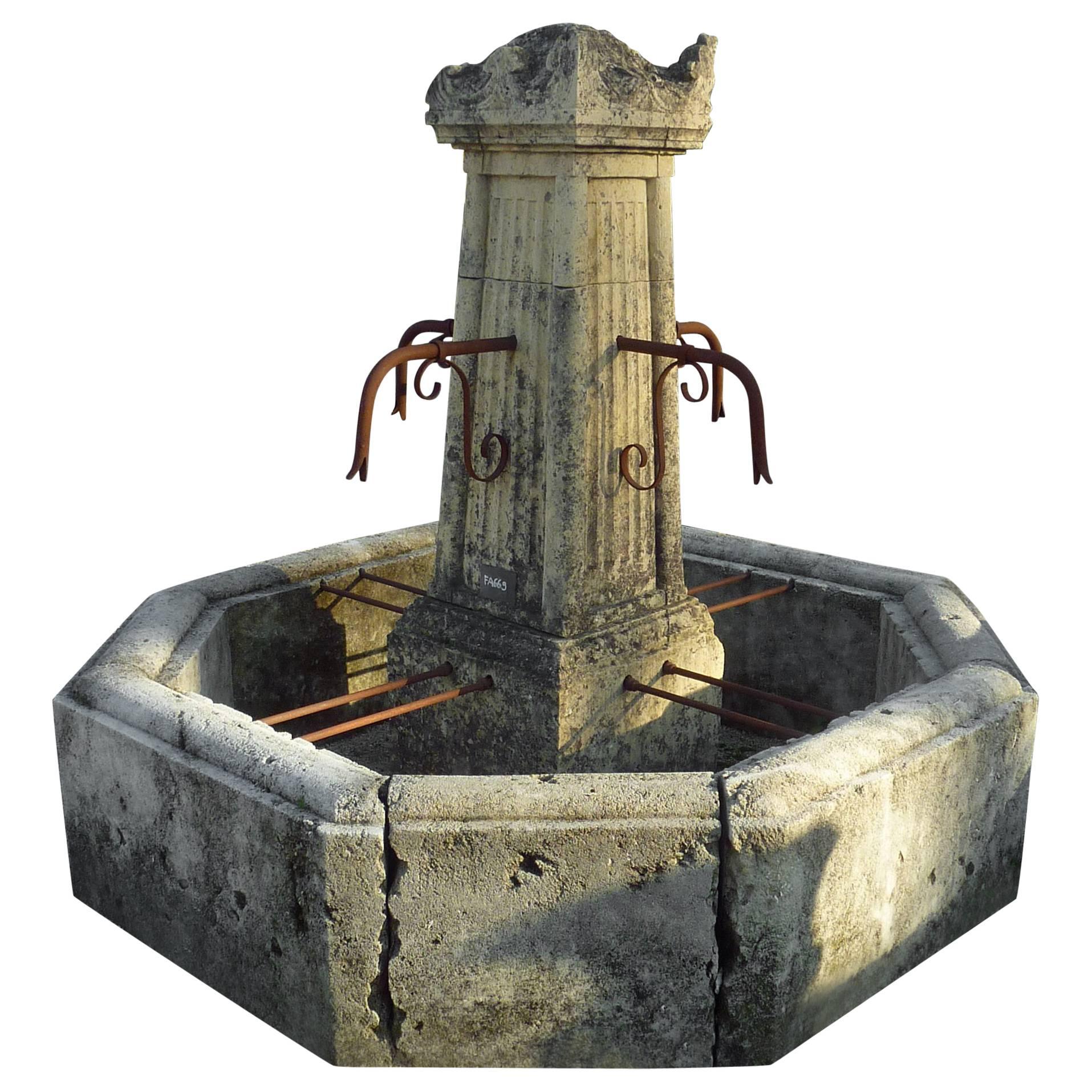 Antique Village Central Fountain in Patinated Natural Limestone, Provence For Sale