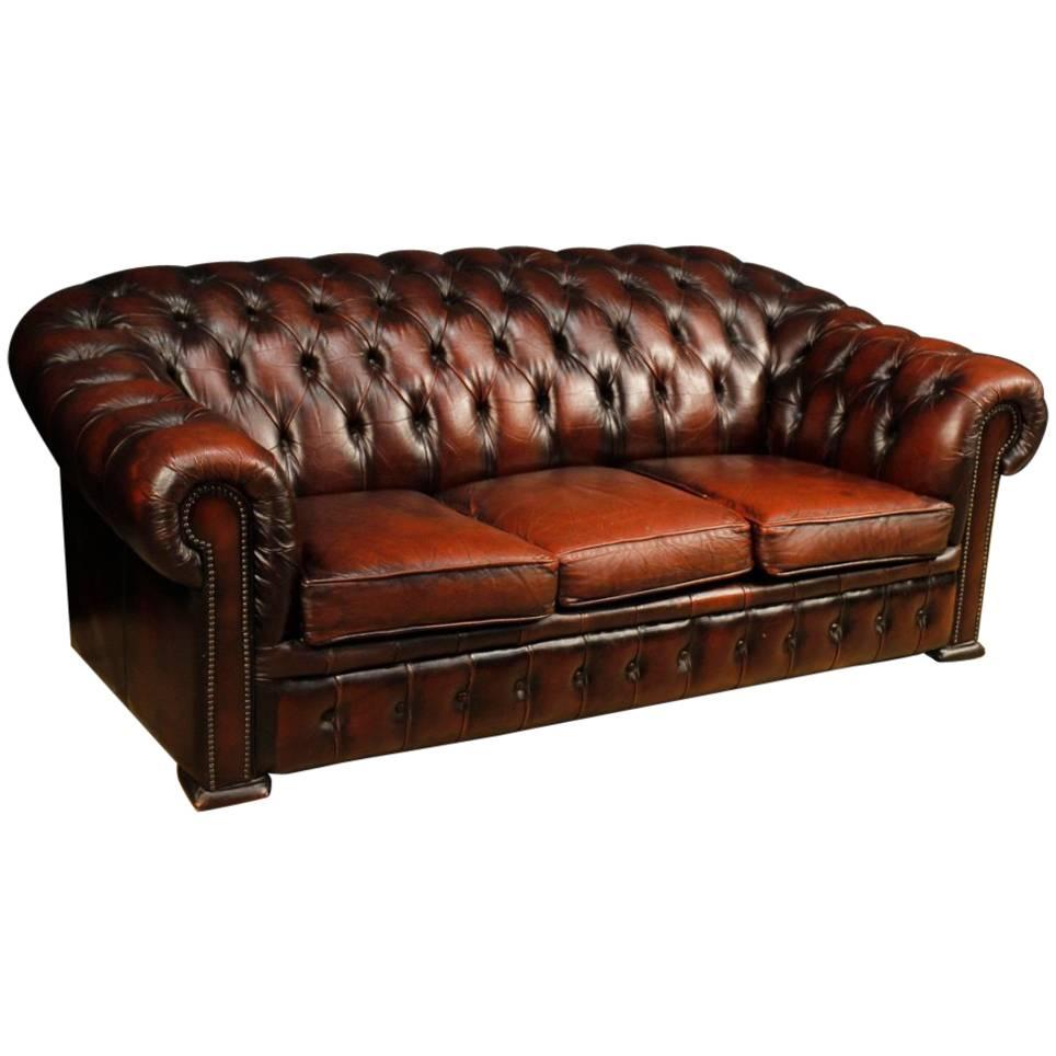 English Chesterfield Sofa in Leather from 20th Century