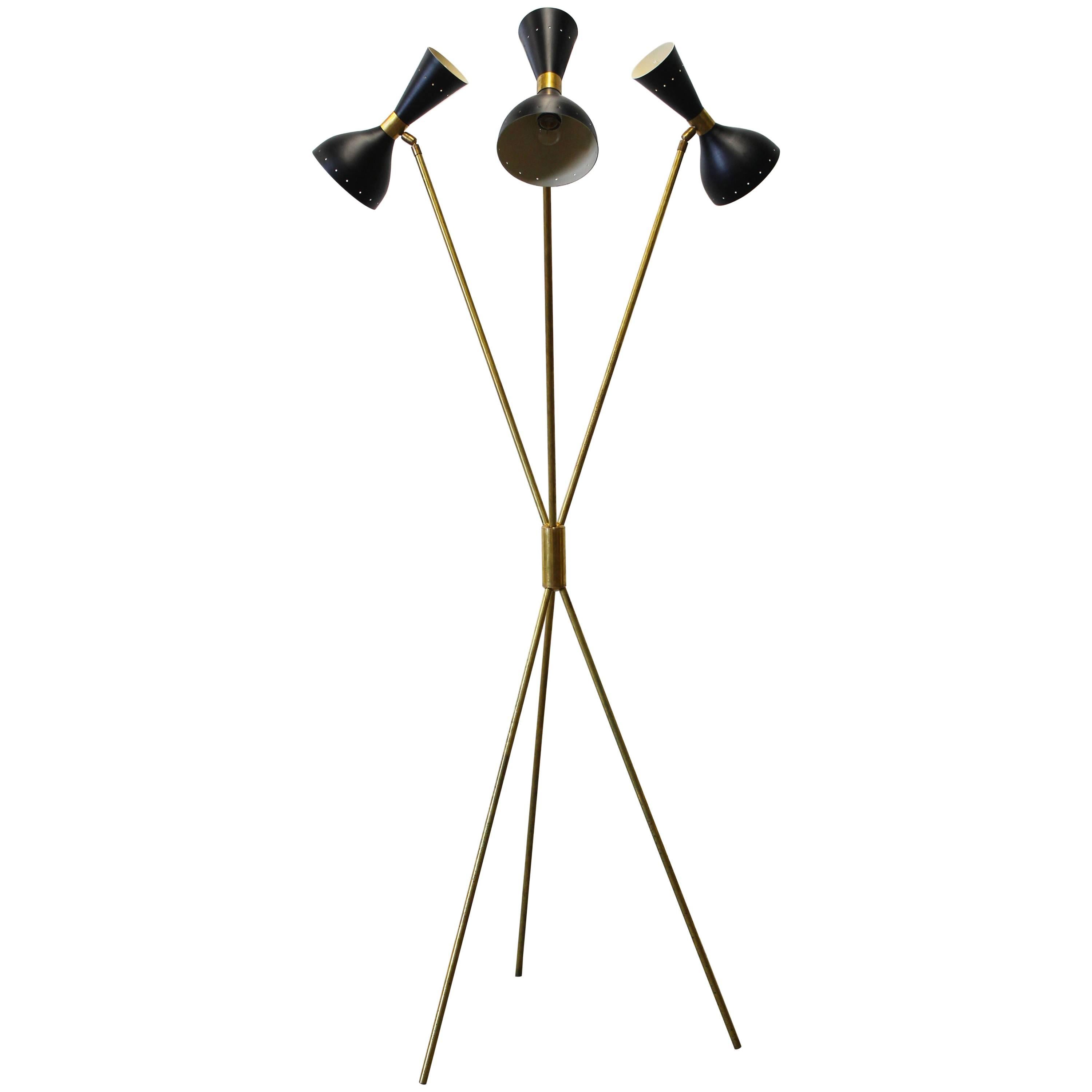Midcentury Design Italian Minimalist Floor Lamp Style 1950s Stilnovo Brass Black