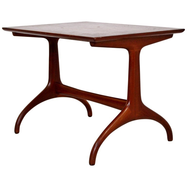 MidCentury Modern Heritage Henredon Horn Leg Side End Table, 1950s at