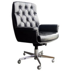 Faux Leather with Buttons in a Swivel Base Desk Chair