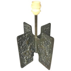 Rare Mid-Century Modernist, Abstract Sculptural Cast Bronze Table Lamp Fixture