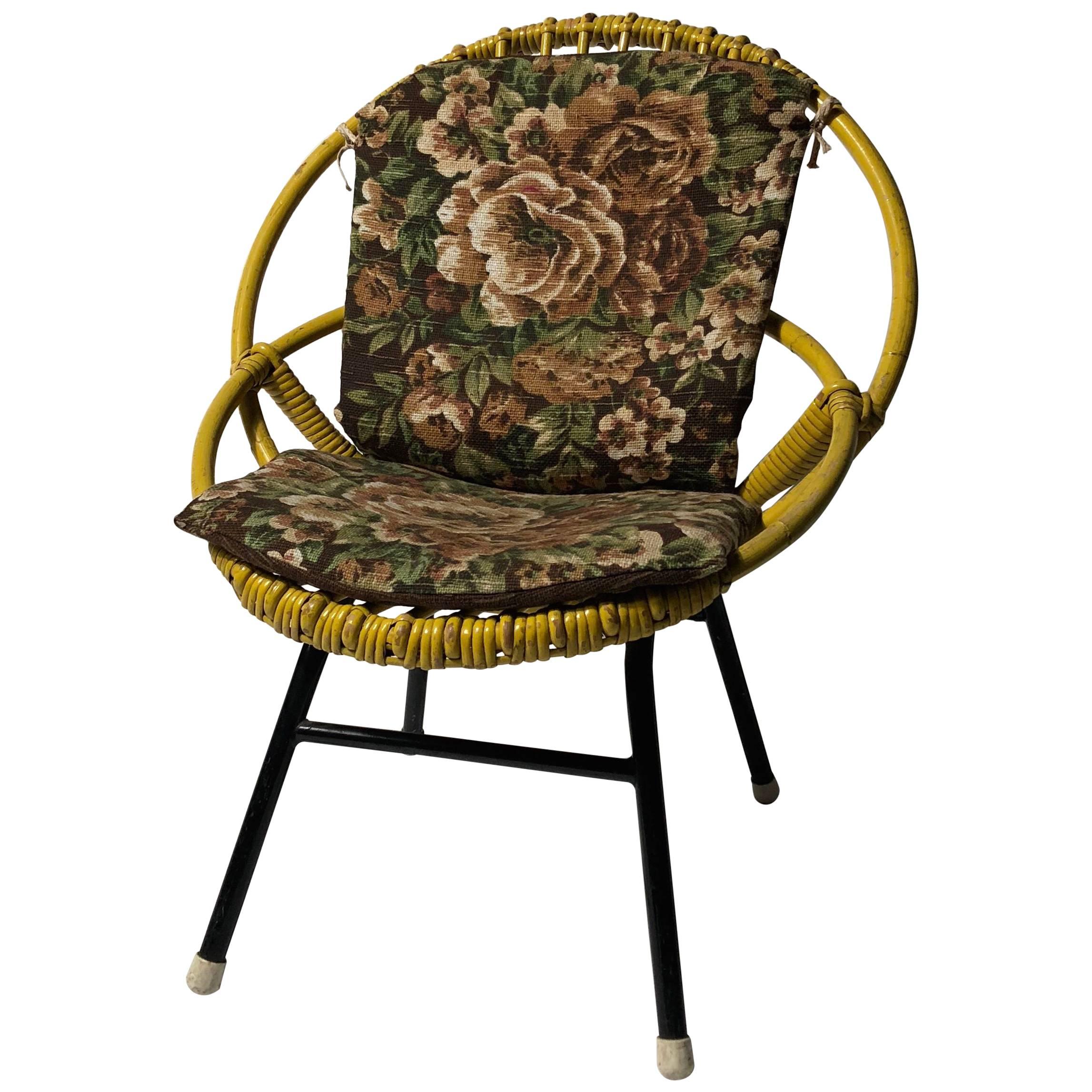Rohé Noordwolde Children’s Chair 1950s Original Paint and Cushion For Sale