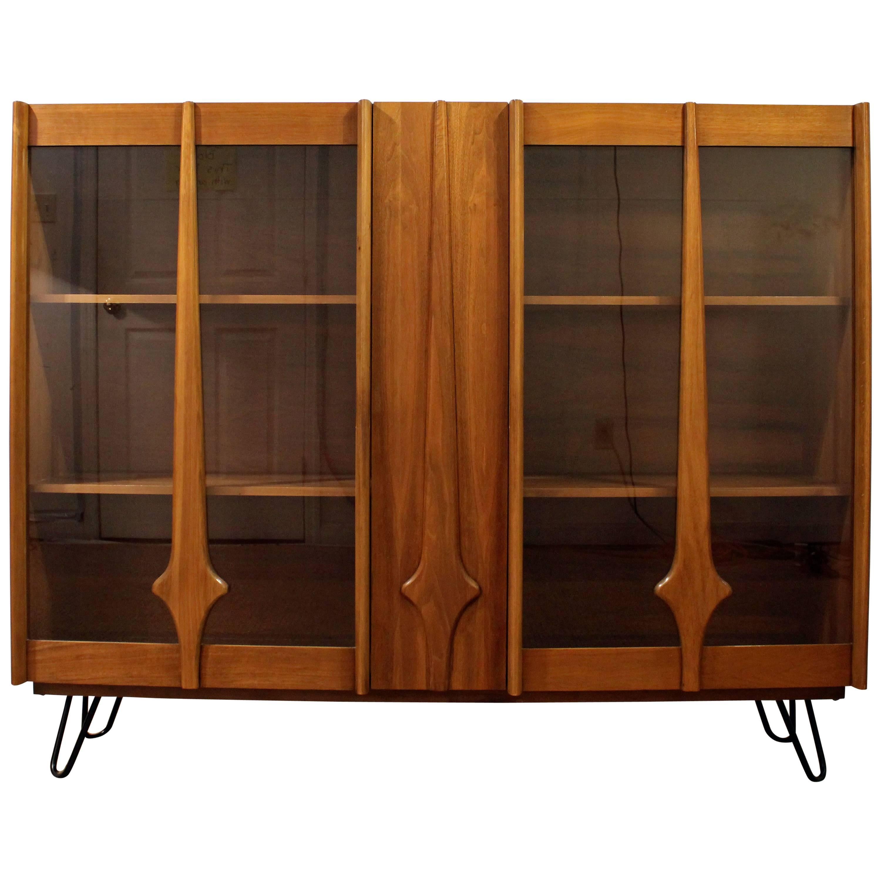 Mid-Century Modern Walnut Bookcase or Display Cabinet on Hairpin Legs