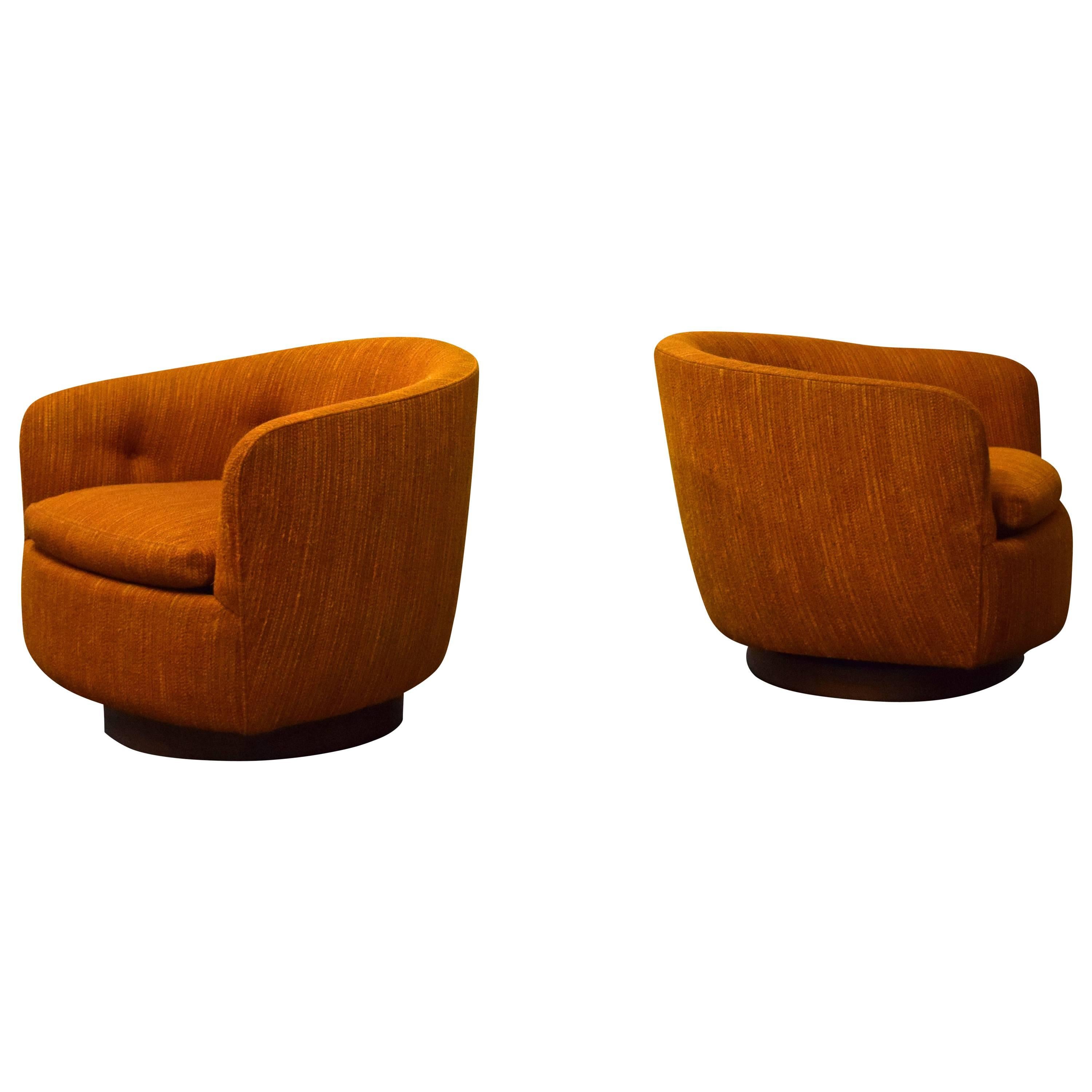 Pair of Milo Baughman for Thayer Coggin Swivel Lounge Chairs