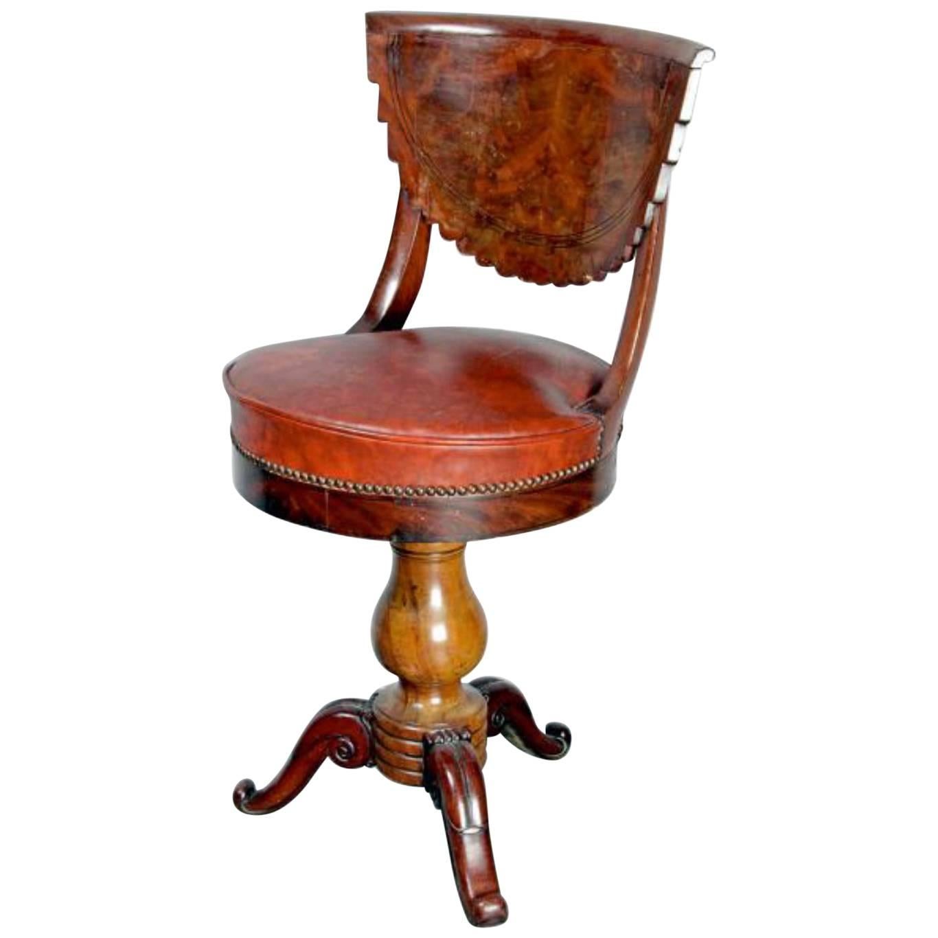 19th Century Office Chair in Mahogany and Original Patinated Leather, circa 1880