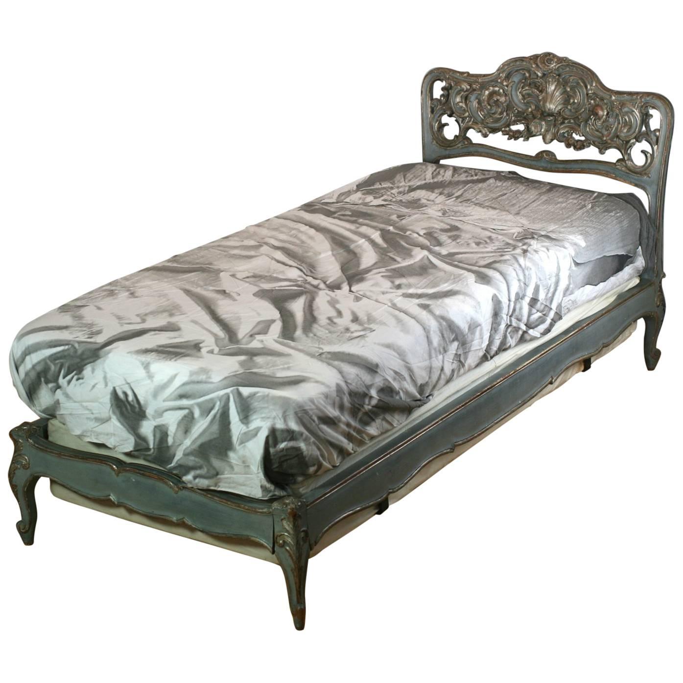 Venetian Silver Gilt Day Bed For Sale