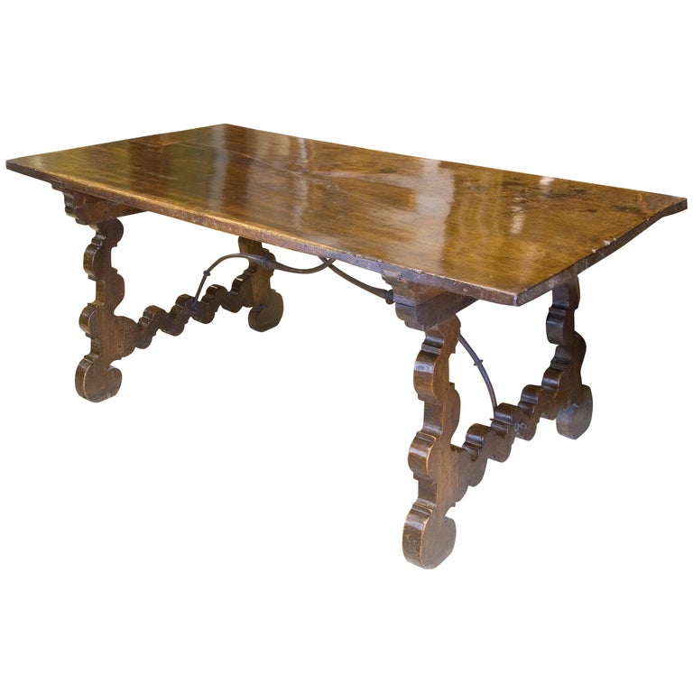 Spanish Table, Walnut, Baroque, 17th Century For Sale