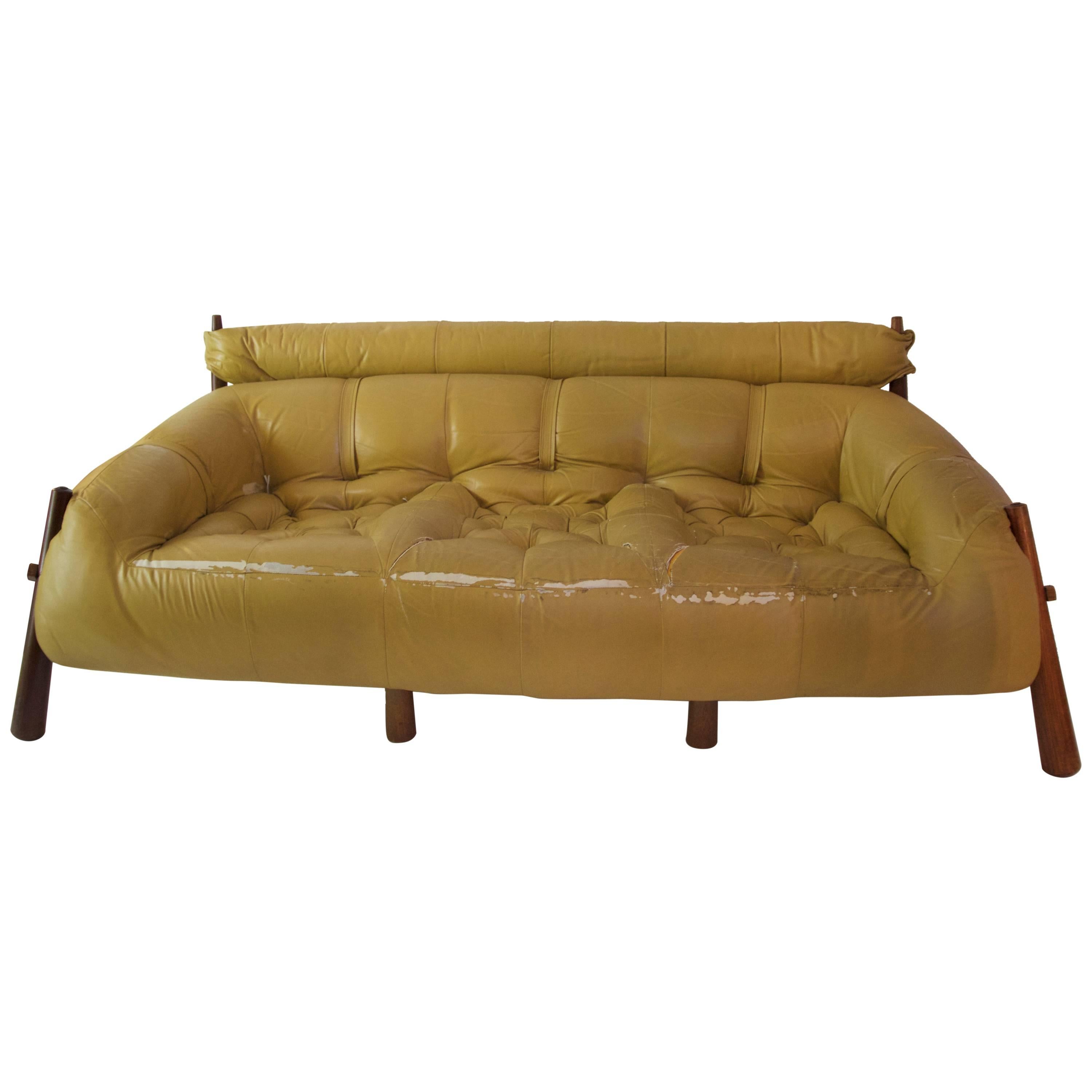 Percival Lafer, Sofa, Wooden and Leather Base, circa 1958, Brazil