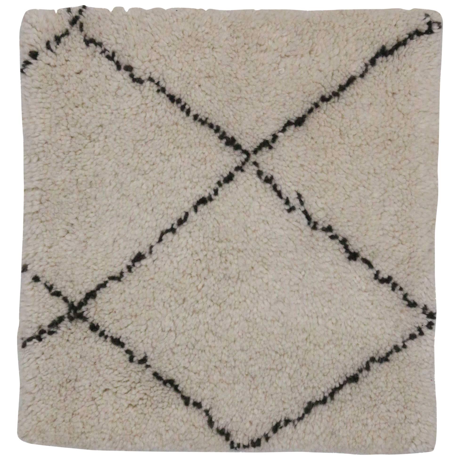 Tapis d'appoint de style marocain avec design Bauhaus moderne en vente