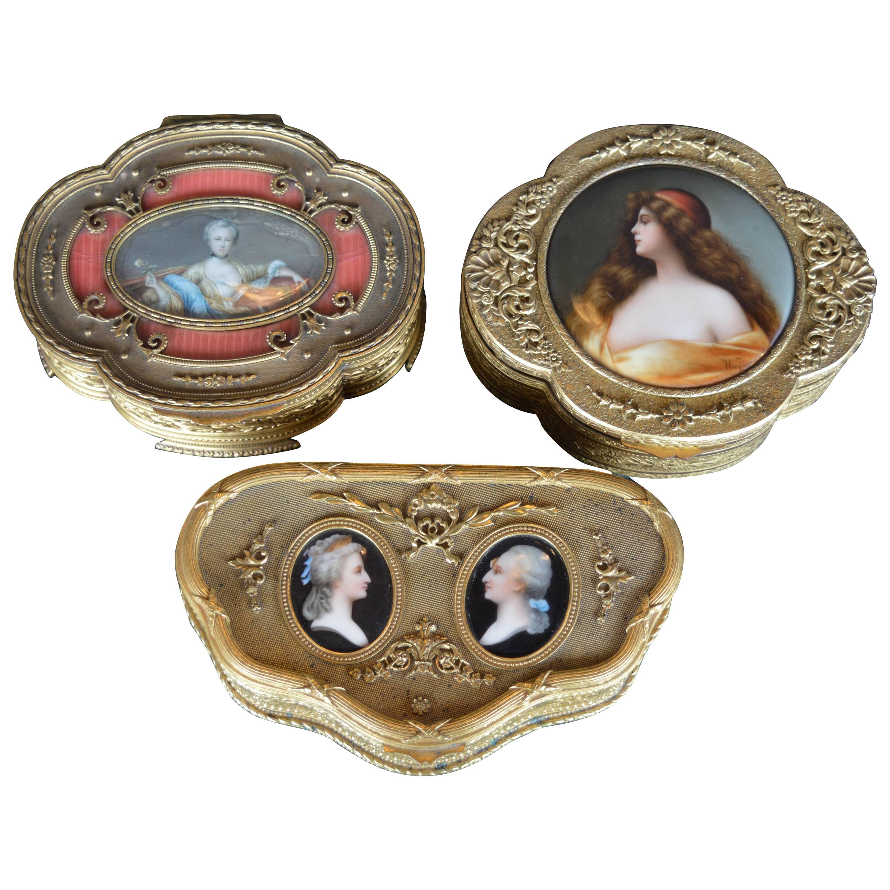 Set von drei französischen Schachteln aus dem 19. Jahrhundert