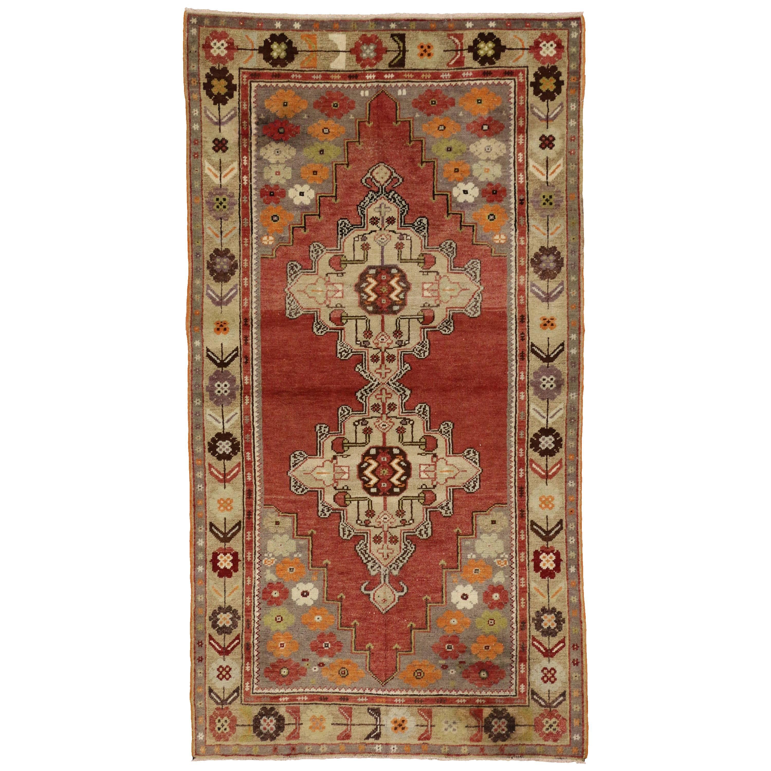 Vintage Turkish Oushak Rug in Traditional Double Medallion Style