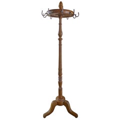 Percha de madera francesa del siglo XIX Stockman, París