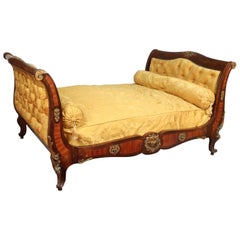 Antique Daybed Bed Lit en Bateau French Louis XV Style 19th Century, circa 1815