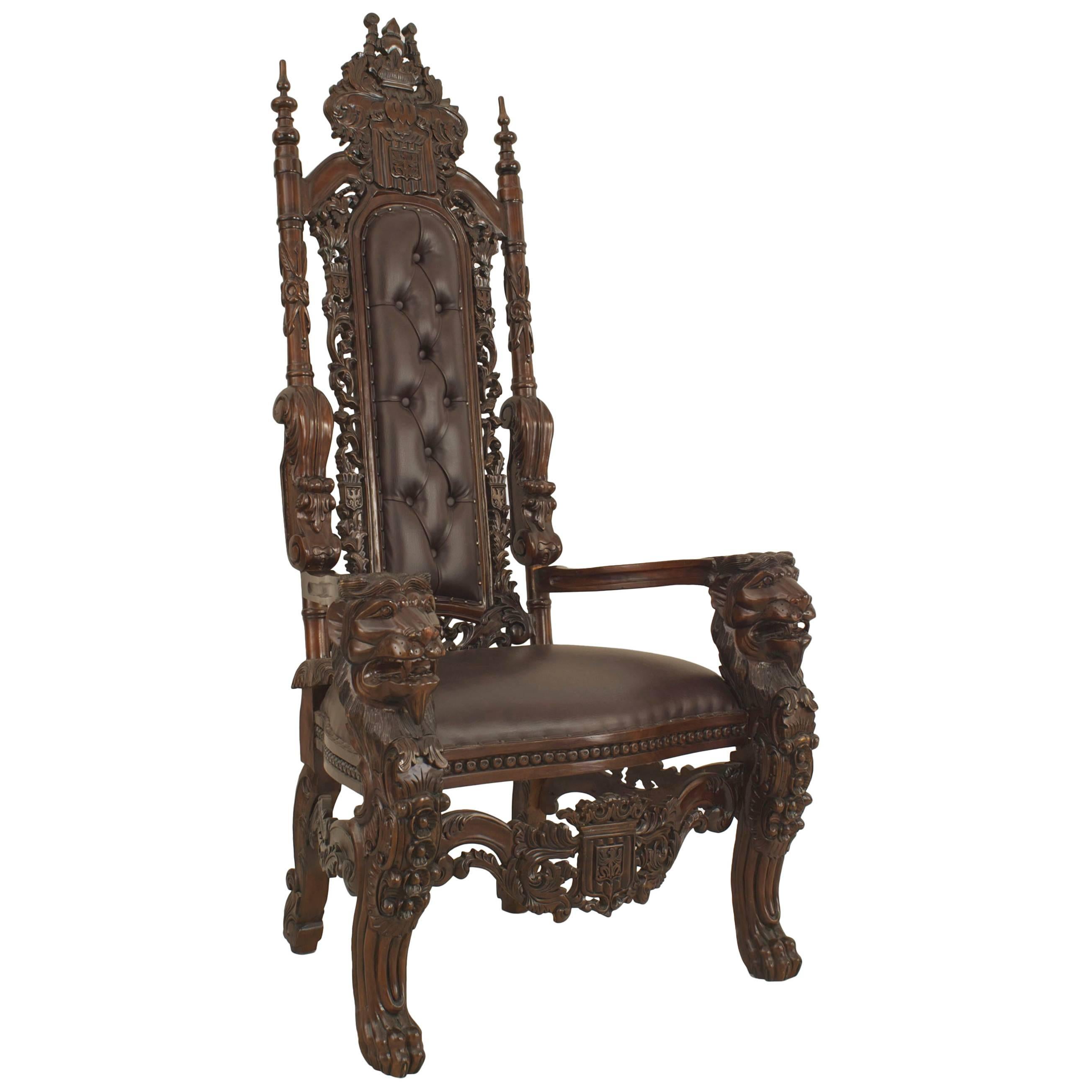 Chaise trône italienne de la Renaissance en cuir marron