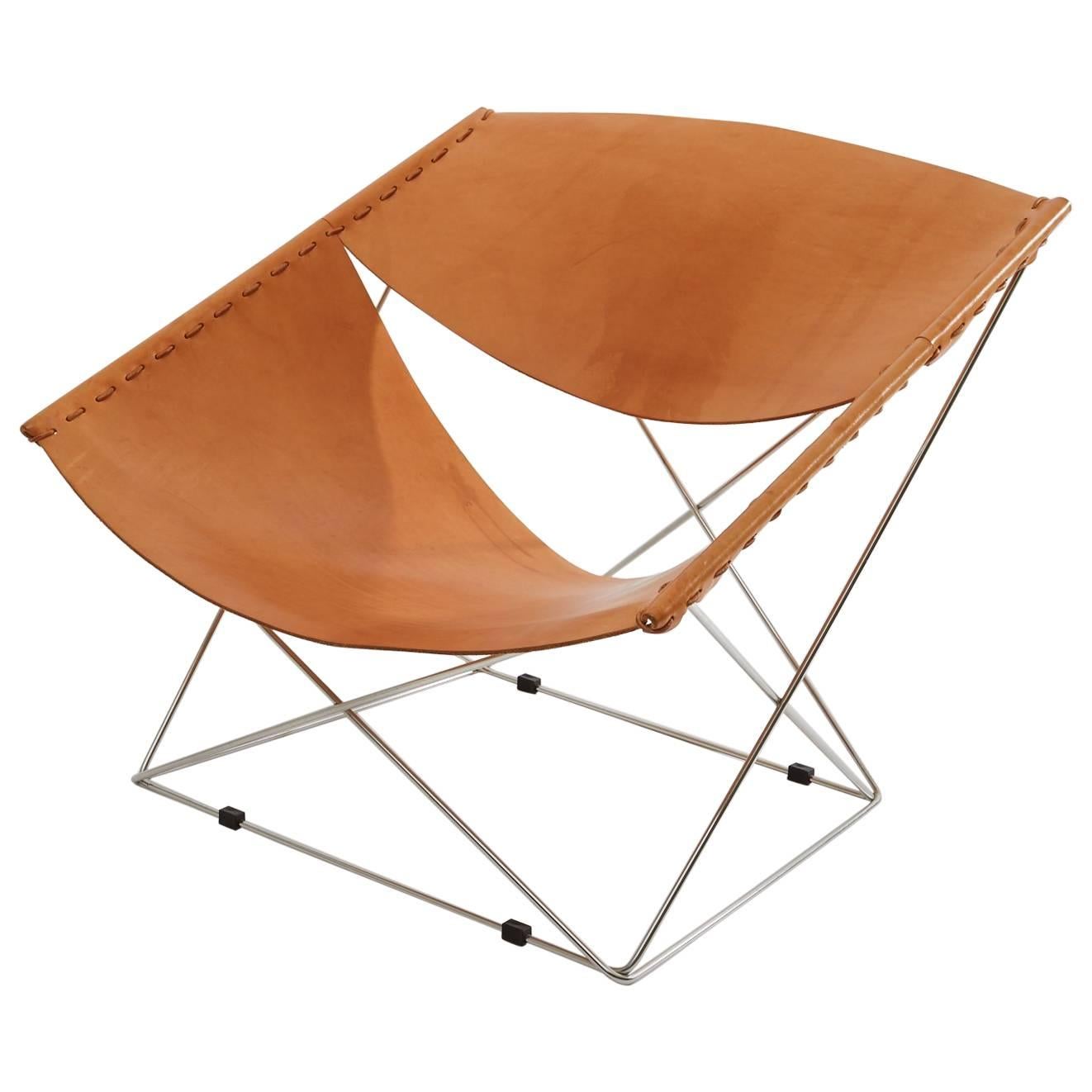 Pierre Paulin Artifort Butterfly Lounge Chair in Natural Leather and Chrome For Sale