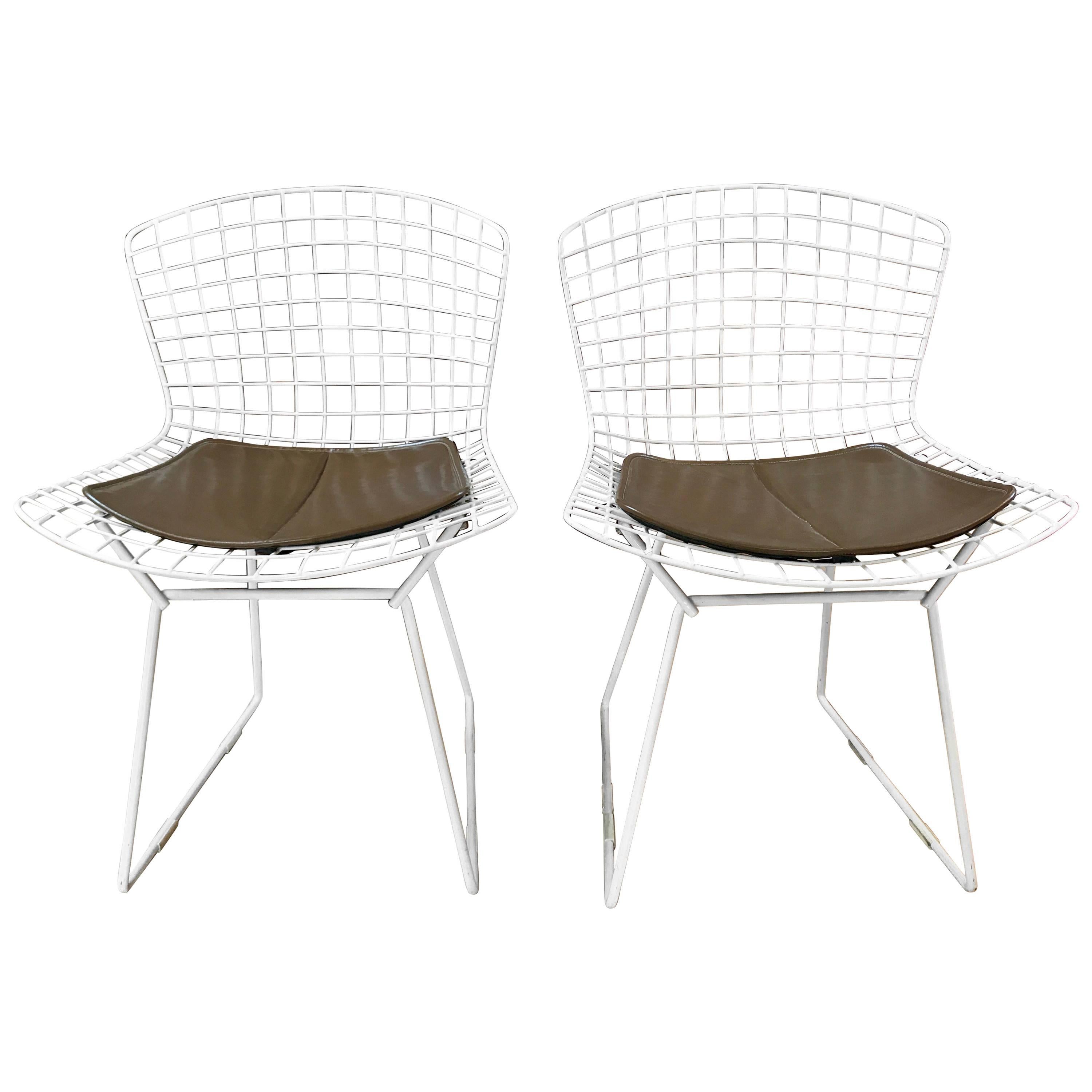 Pair of 1971 Harry Bertoia Side Chairs for Knoll with Original Seat Pads