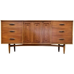 Sculptra Dresser by Broyhill