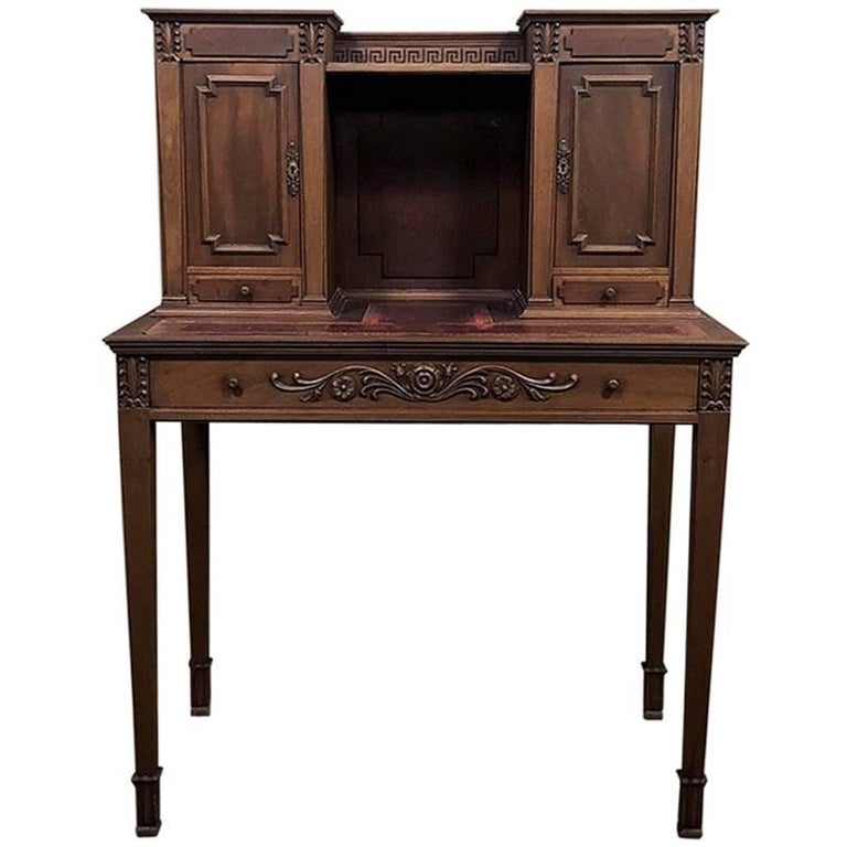 19th Century French Louis XVI Wall Desk For Sale at 1stDibs