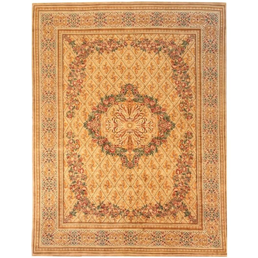 French Provincial Rugs and Carpets 83 For Sale at 1stdibs