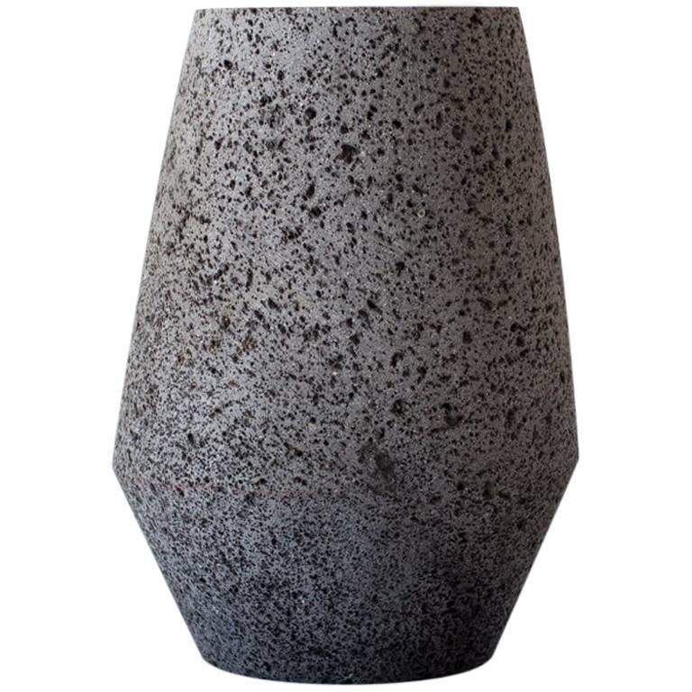 'Muna' Handmade Vase in Volcanic Rock, Contemporary Style For Sale