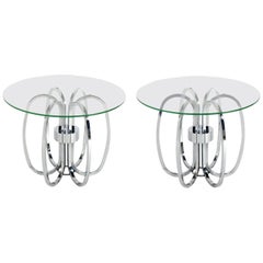 Paire de tables sculpturales en chrome en forme de boucles