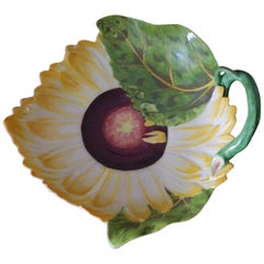 Sunflower Dish, Chelsea, circa 1755